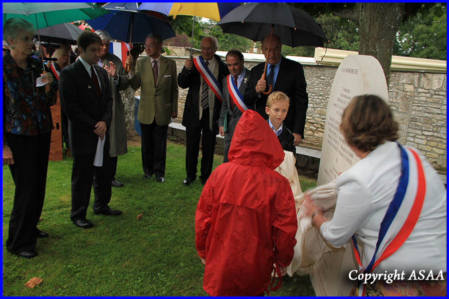 Ully-Saint-Georges - The memorial is unveiled